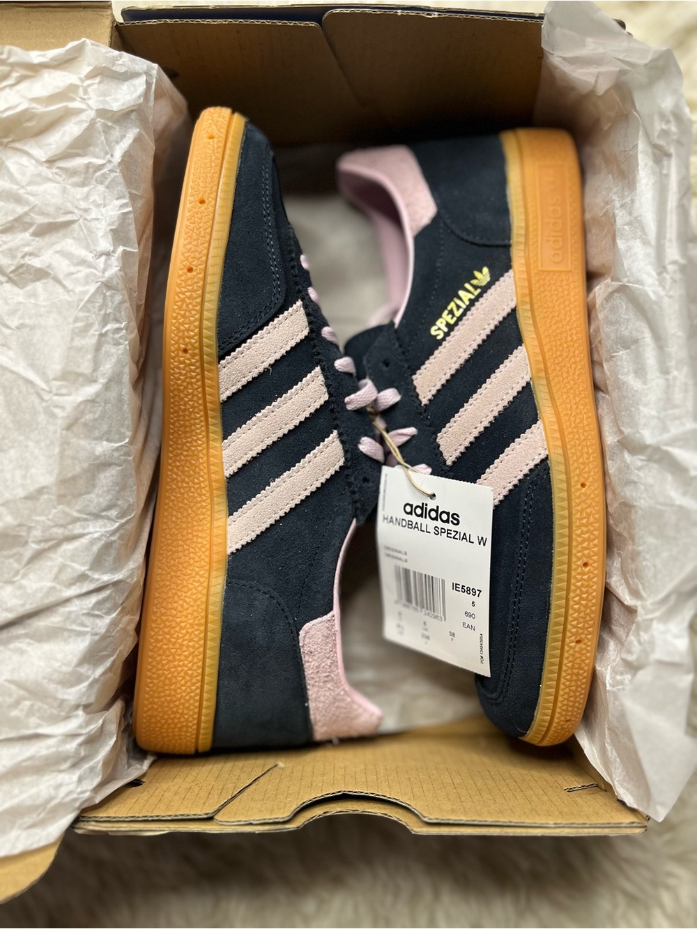 adidas handball spezial women’s 6.5 - Picture 5 of 5